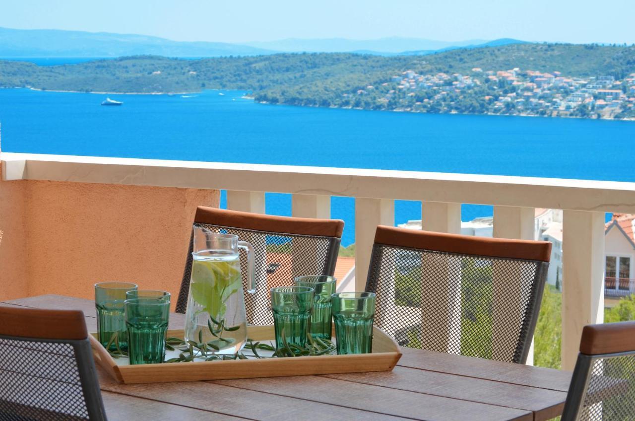 Apartment Elza Trogir Exterior photo