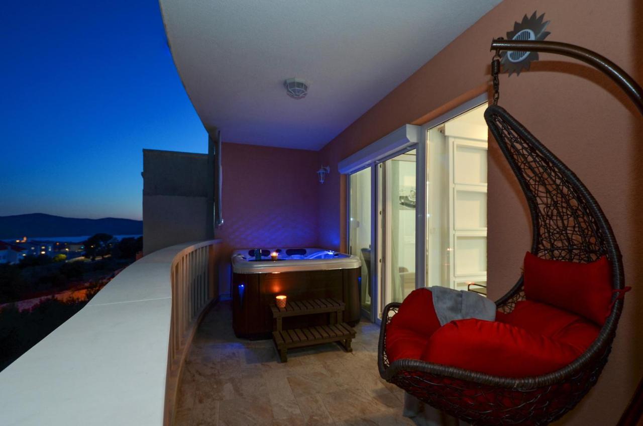 Apartment Elza Trogir Exterior photo