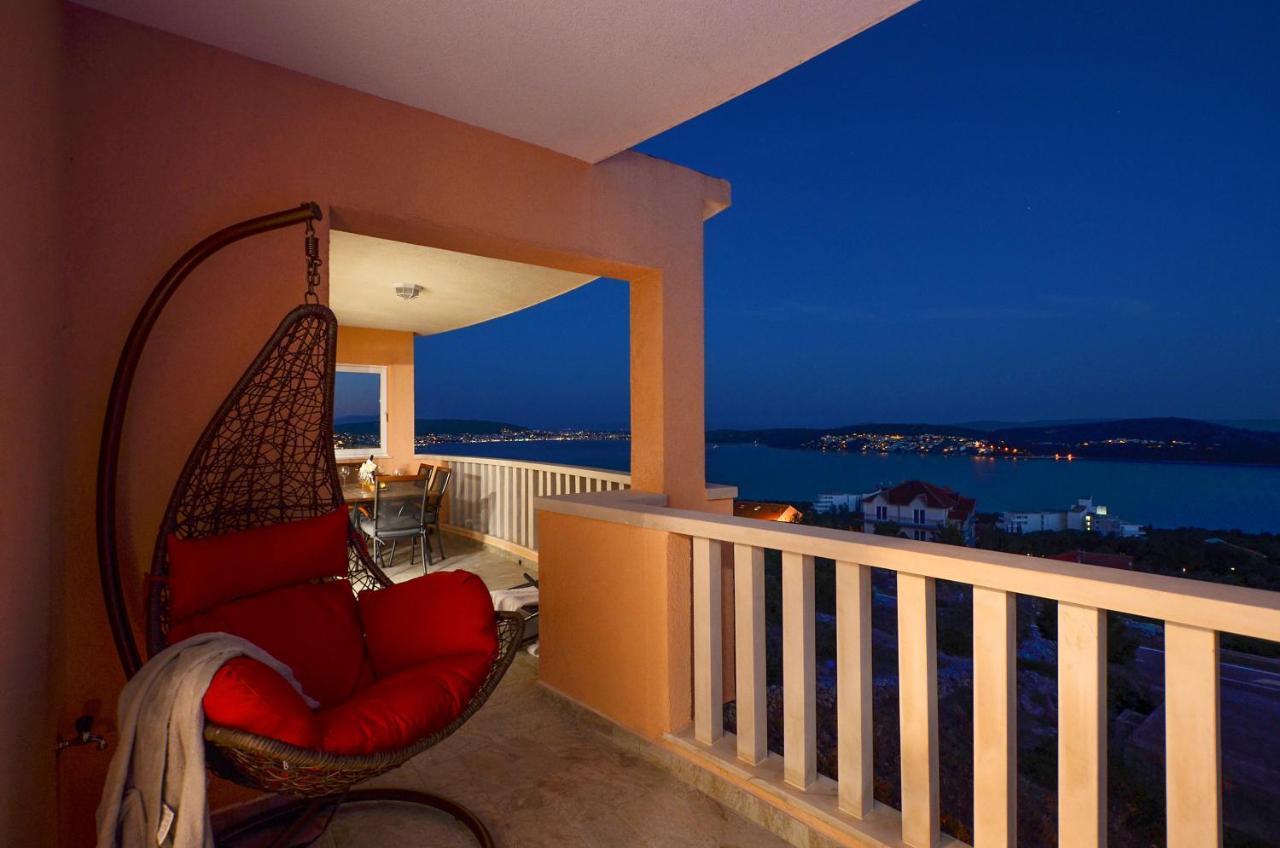 Apartment Elza Trogir Exterior photo