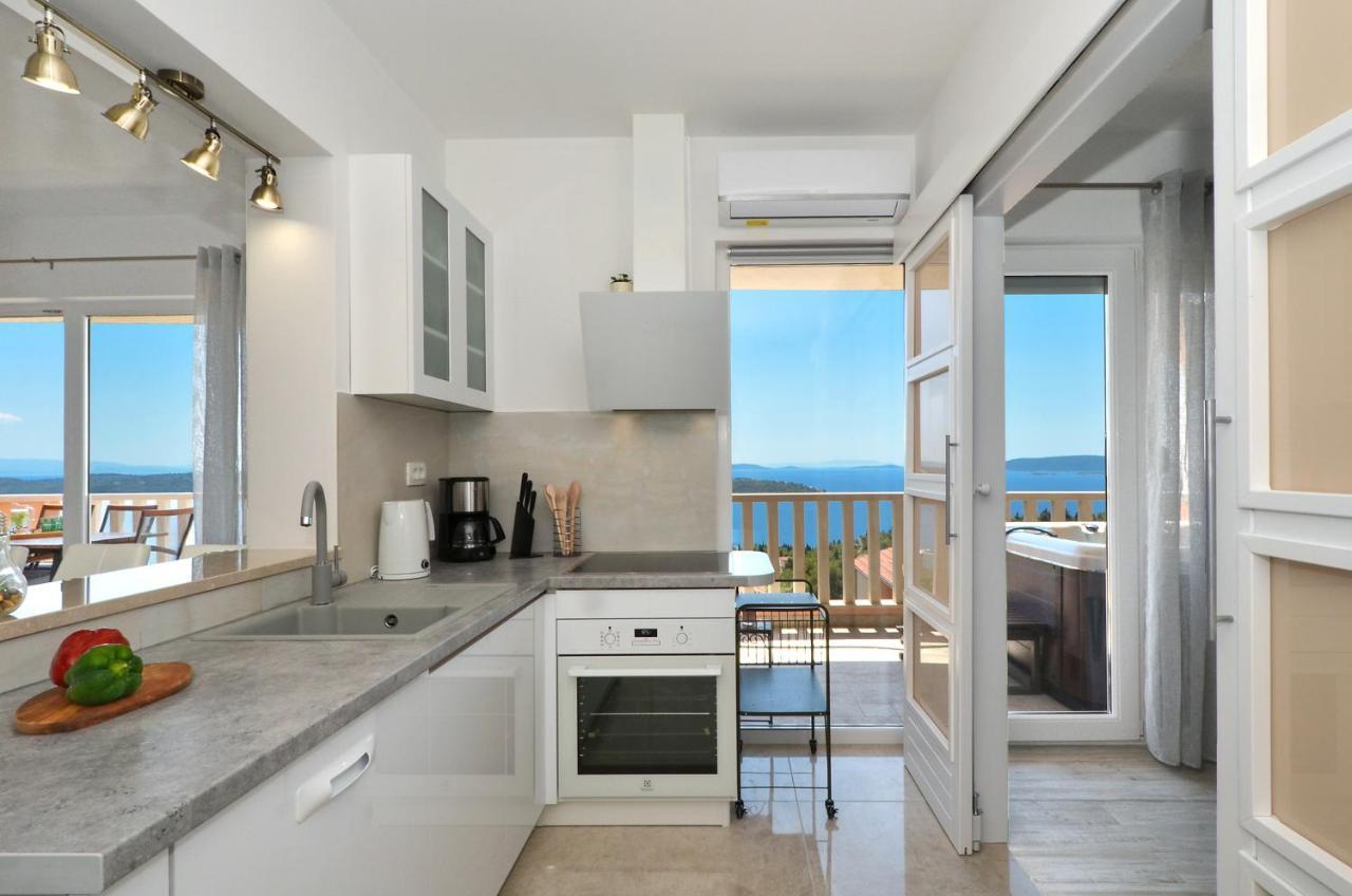 Apartment Elza Trogir Exterior photo