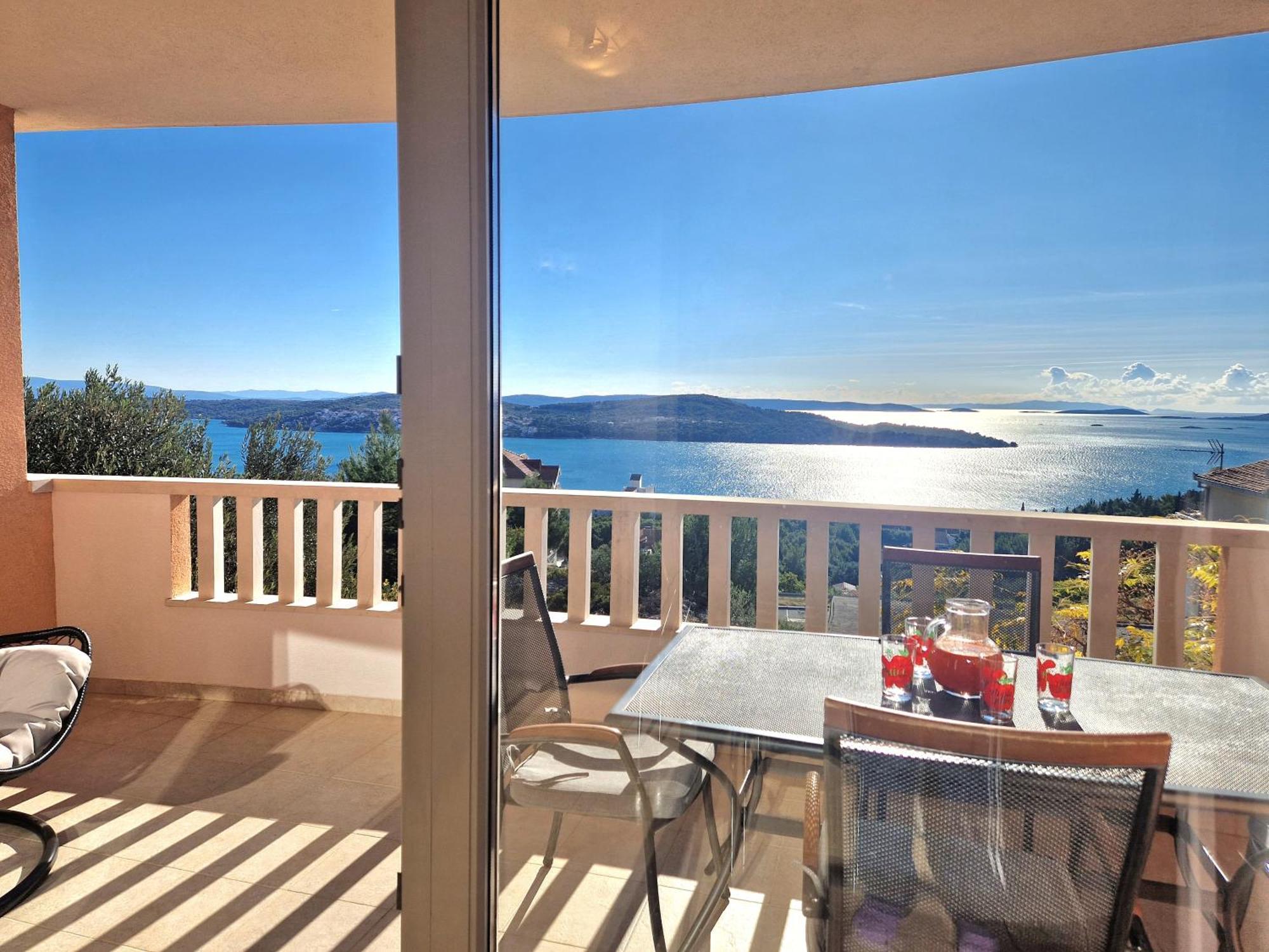 Apartment Elza Trogir Exterior photo